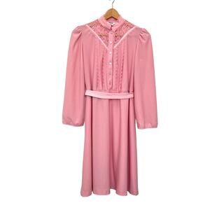 Vintage 70s Dress Montgomery Ward Sz 6 P Women’s Cottagecore Lace Polyester Pink